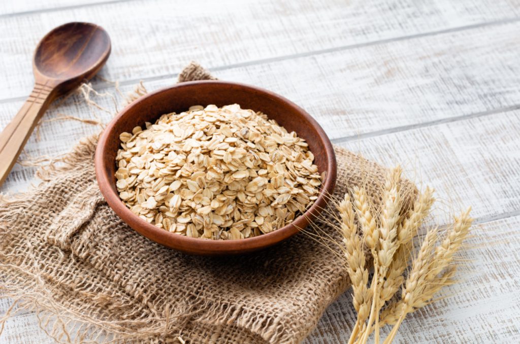 a bowl of on oat