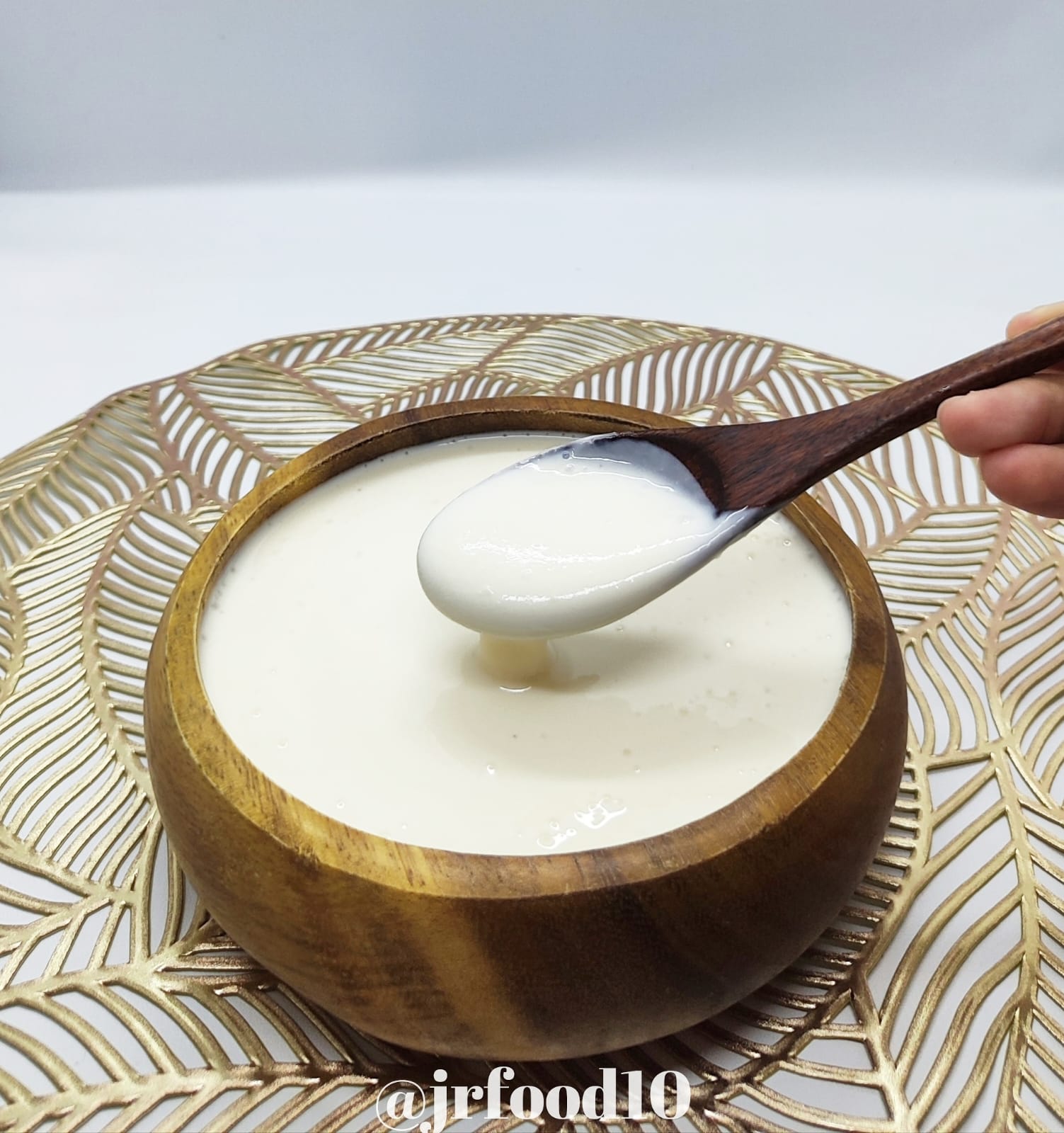 How to Make Yogurt with Probiotic Vitamin