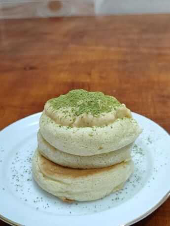 Japanese Souffle Pancakes