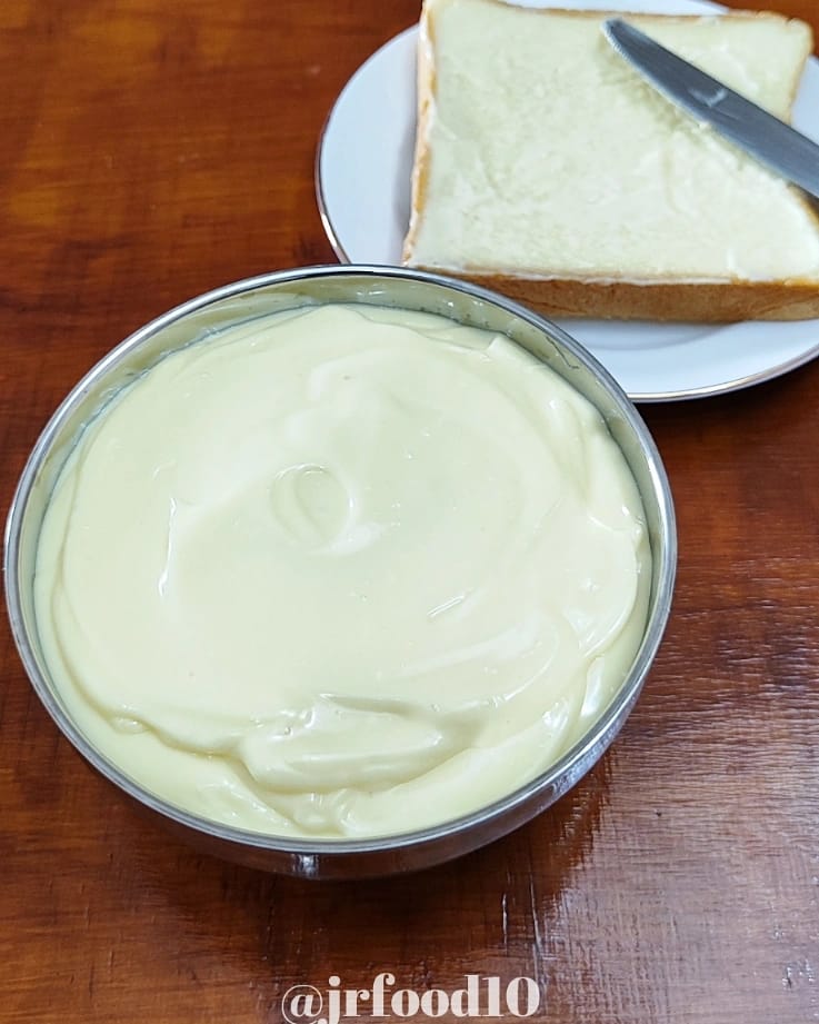 How to Make Mayonnaise