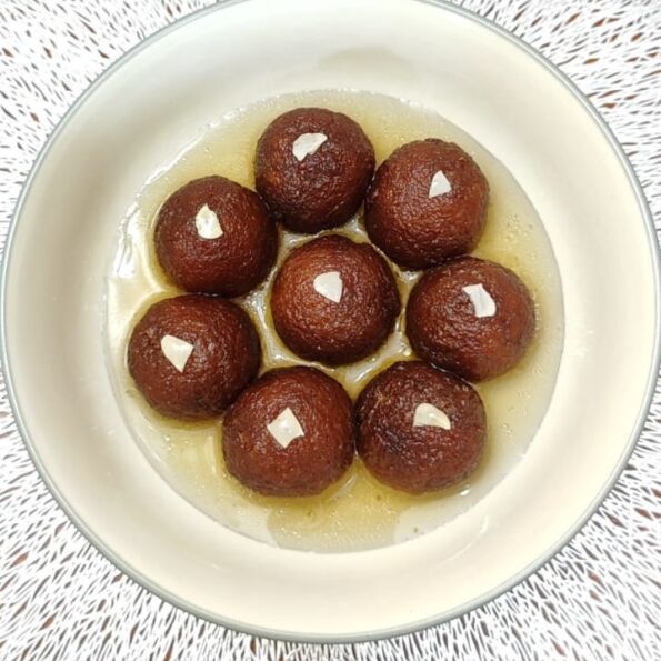 Gulab Jamun