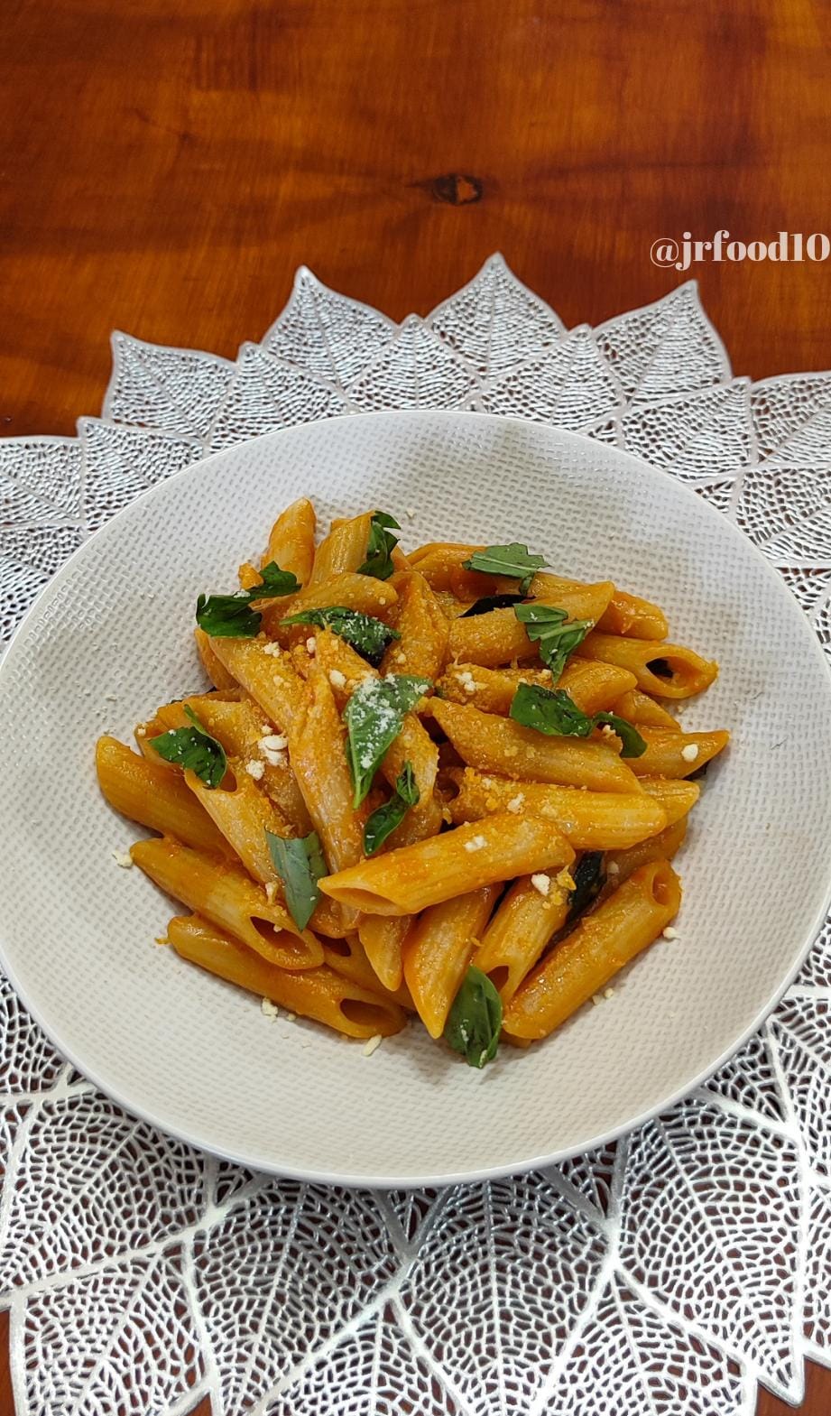 Creamy Tomato Pasta