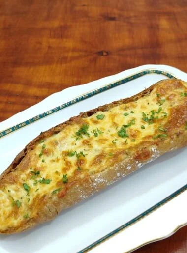 Cheesy Garlic Bread