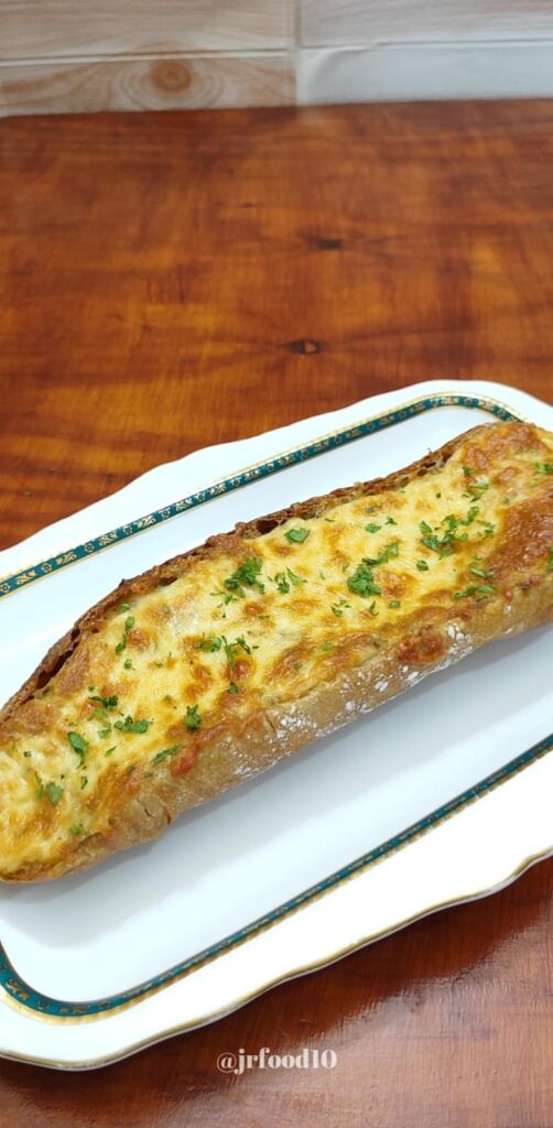 Cheesy Garlic Bread